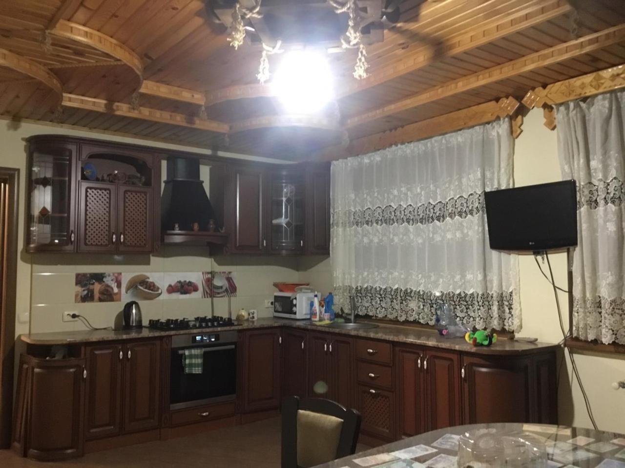 Затишний Дім Yaremche Exterior foto